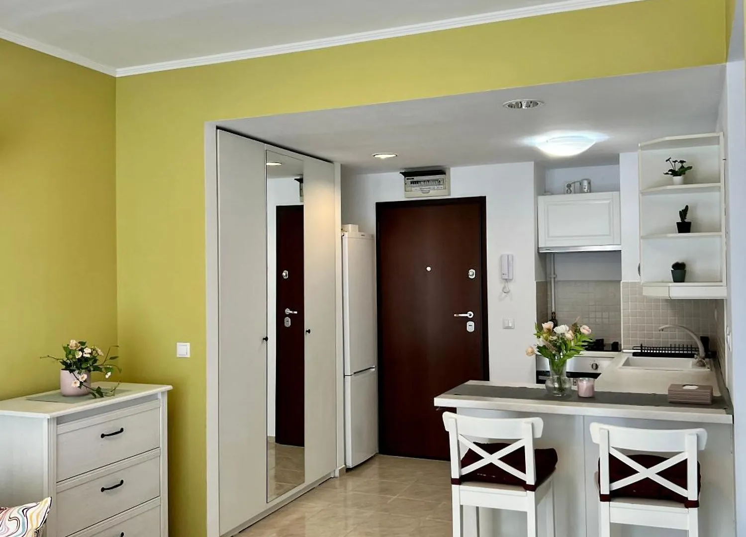 Blossom Nest - 1Br Apartment With Terrace And Underground Parking Bucharest