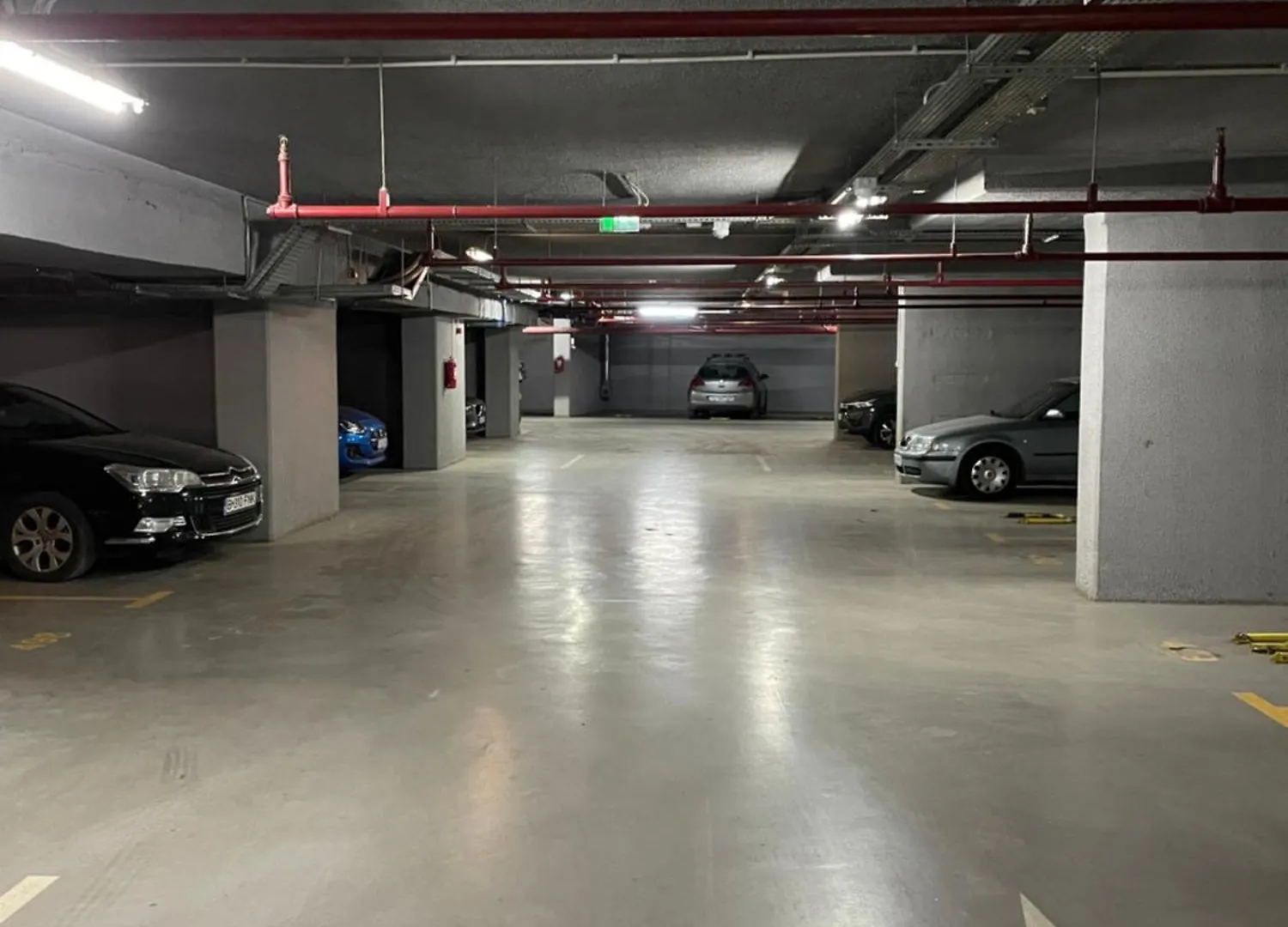 Blossom Nest - 1Br Apartment With Terrace And Underground Parking Bucharest