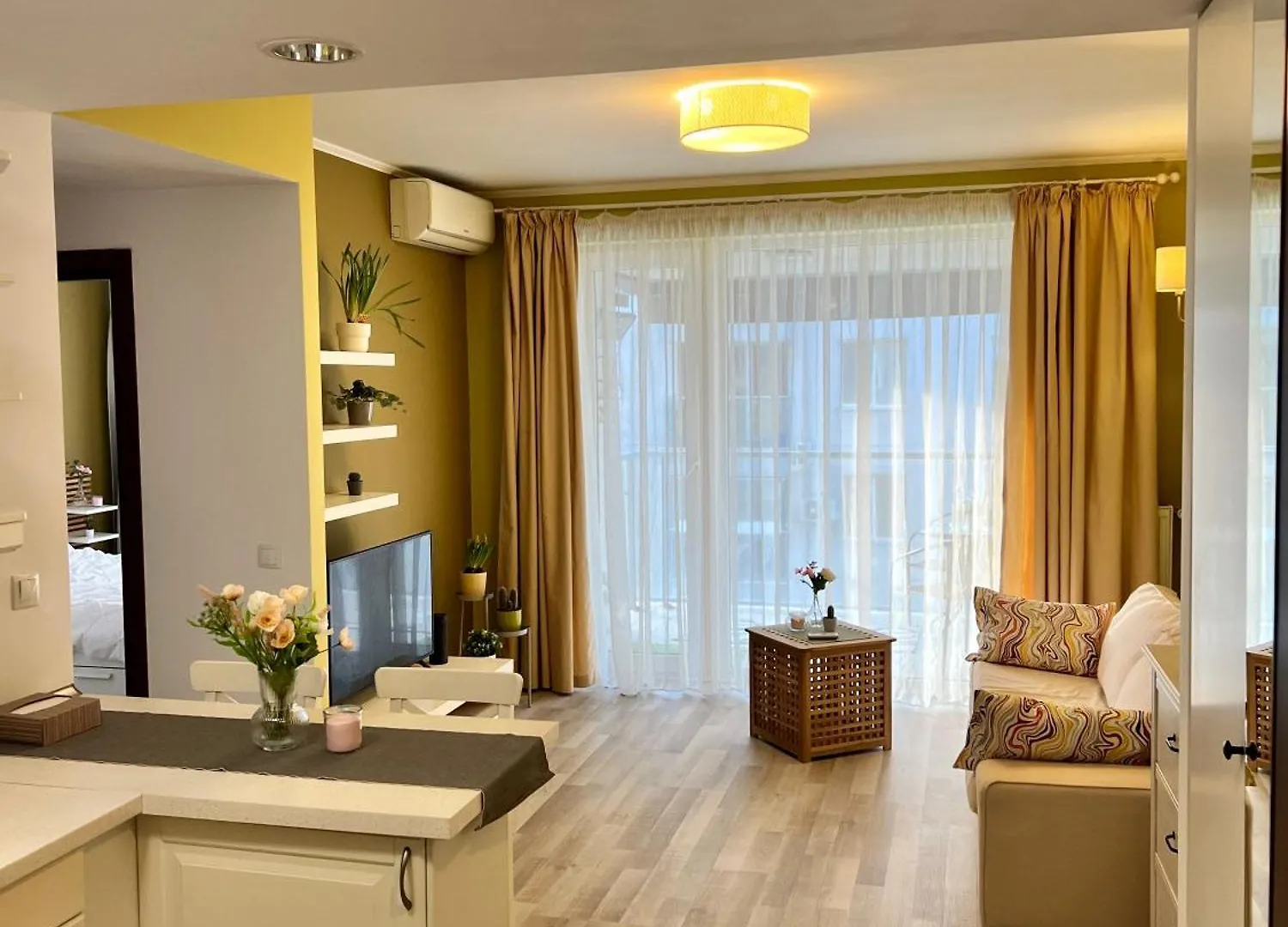 Blossom Nest - 1Br Apartment With Terrace And Underground Parking Bucharest 0*,  Romania