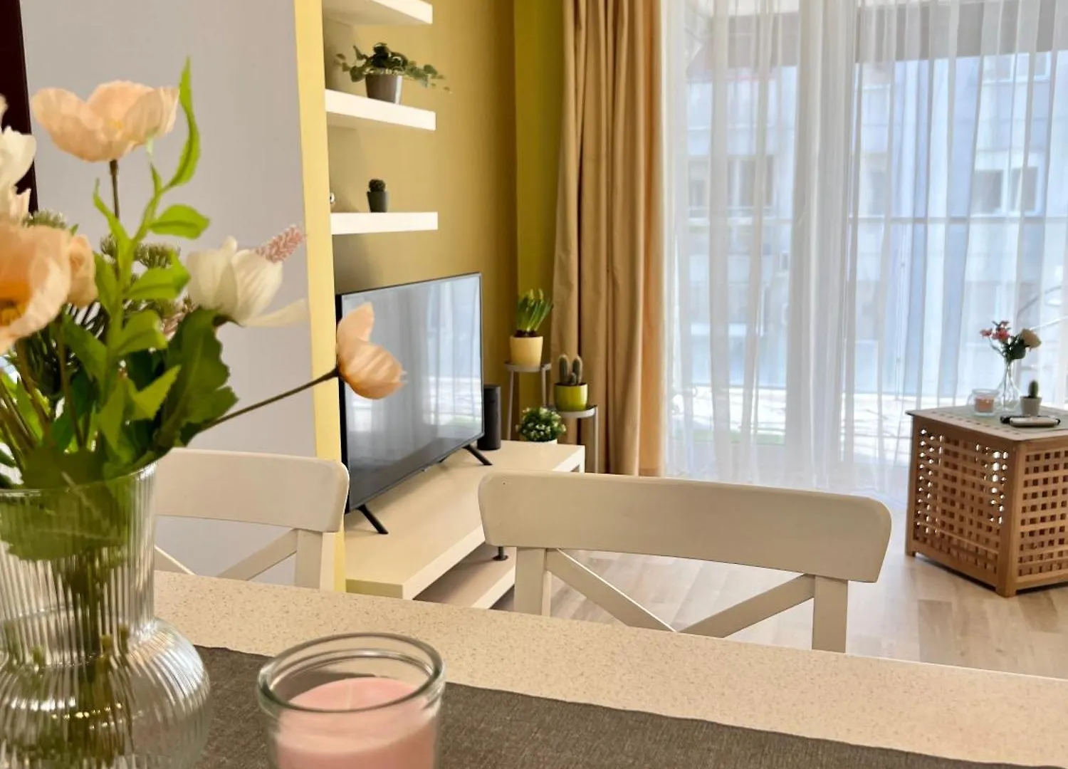 Blossom Nest - 1Br Apartment With Terrace And Underground Parking Bucharest