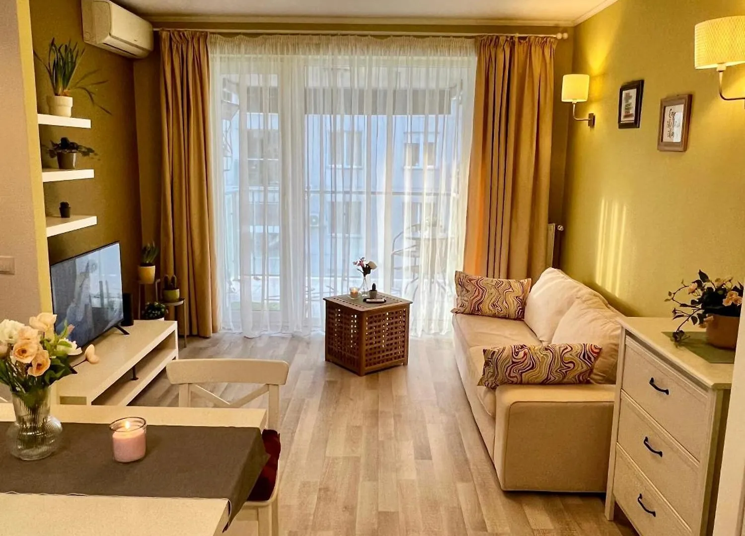 Blossom Nest - 1Br Apartment With Terrace And Underground Parking Bucharest Romania