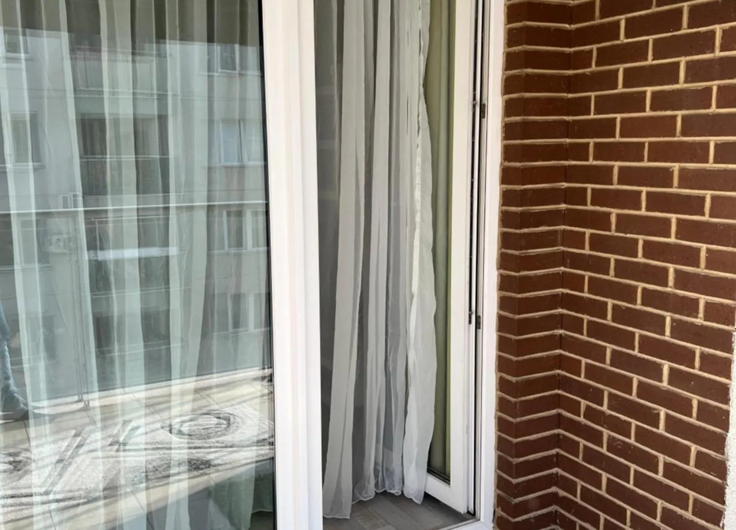 Blossom Nest - 1Br Apartment With Terrace And Underground Parking Bucharest